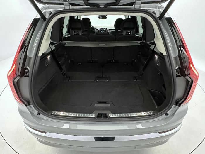 Volvo XC90 B5 AWD AUT CORE 7-míst