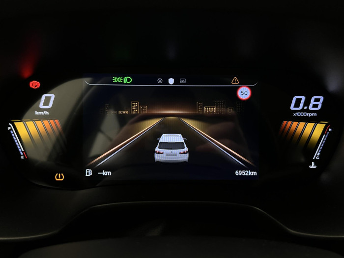 MG ZS 1.5 EXCITE CZ 1.maj.