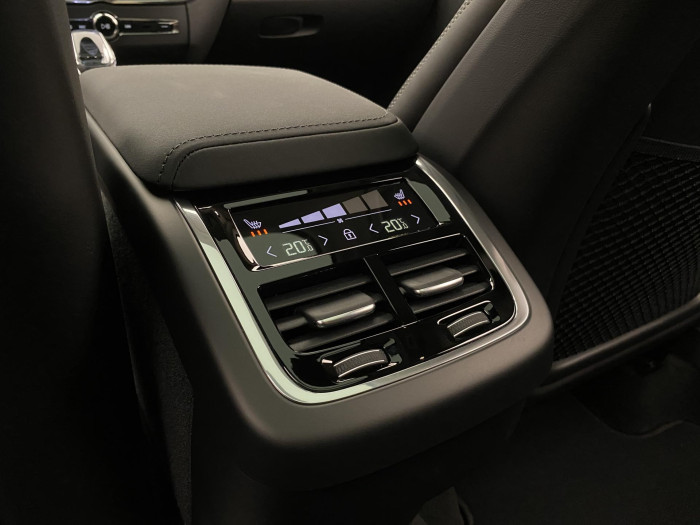 Volvo XC60 B5 AWD AUT DARK ULTRA