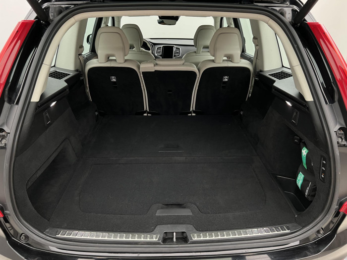 Volvo XC90 B5 AWD INSCRIPTION AUT CZ