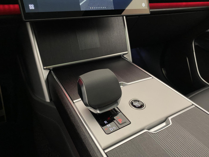 Land Rover Range Rover P530 AUTOBIOGRAPHY SWB