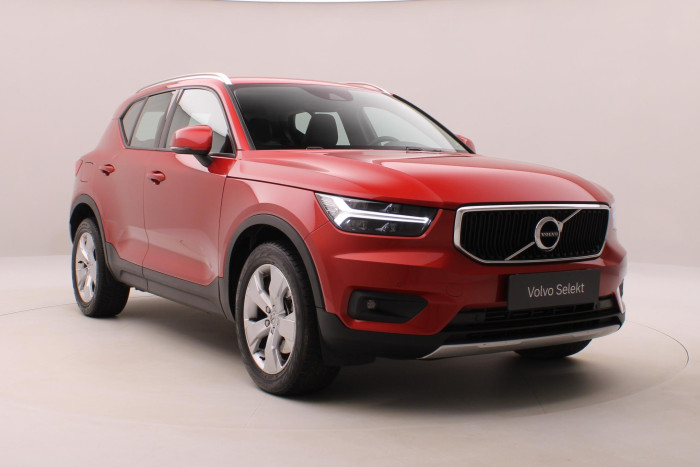 Volvo XC40 T4 MOMENTUM AUT CZ 2.0 Momentum