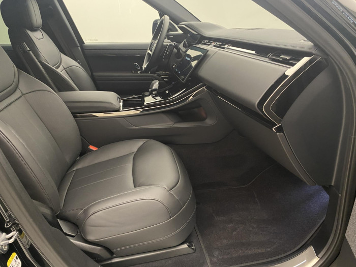 Land Rover Range Rover Sport D300 DYNAMIC SE AWD AUT 3.0 d Dynamic SE