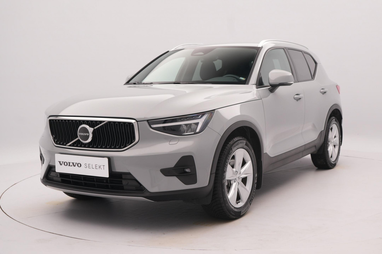 Volvo XC40 B4 PLUS DARK AUT 1. maj