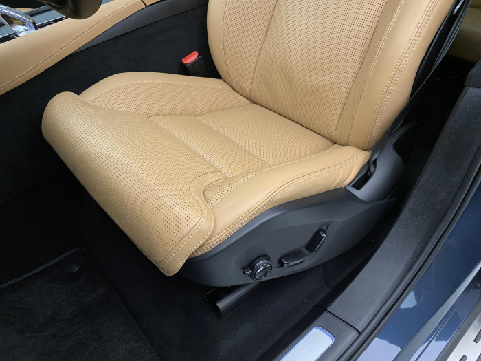 Volvo XC90 T8 AWD ULTIMATE DARK RECHARGE