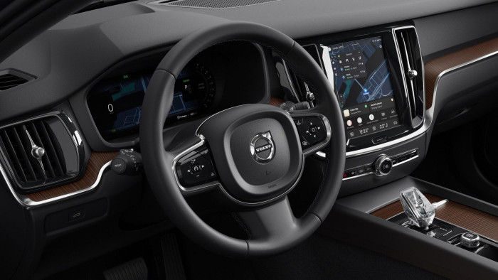 Volvo V60 B4 AUT DARK PLUS