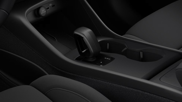 Volvo EC40 RWD SINGLE MOTOR CORE AUT