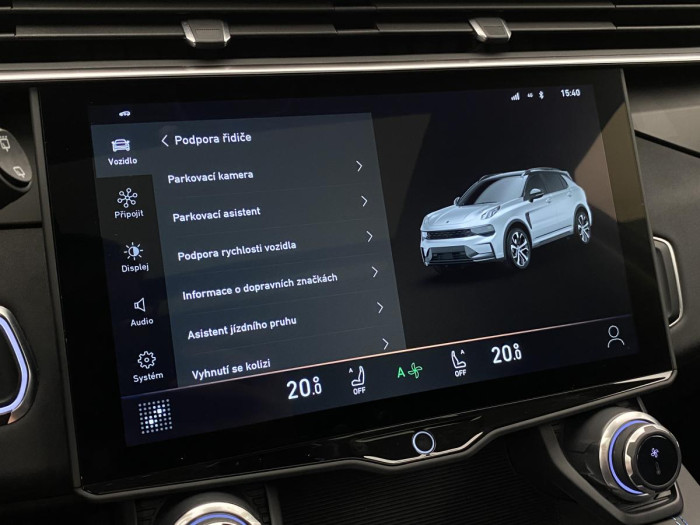 Lynk & Co 01 PHEV DCT AUT 1.maj. REZERVACE