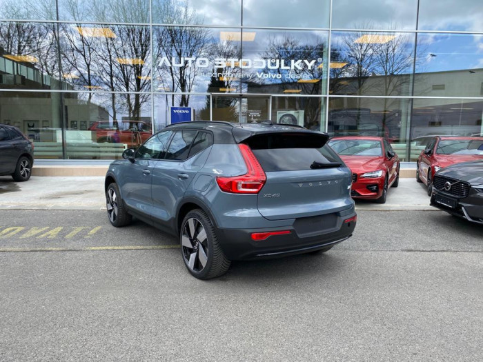 Volvo XC40 PURE ELECTRIC RECHARGE AUT AWD