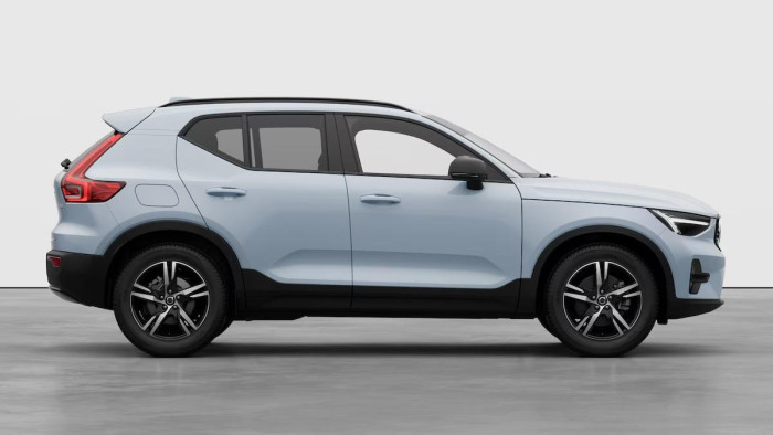 Volvo XC40 B3 AUT DARK PLUS