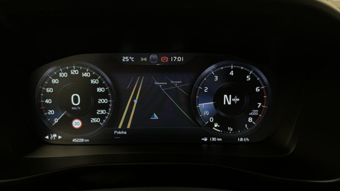 Volvo XC40 T3 MOMENTUM REZERVACE 1.5 Momentum