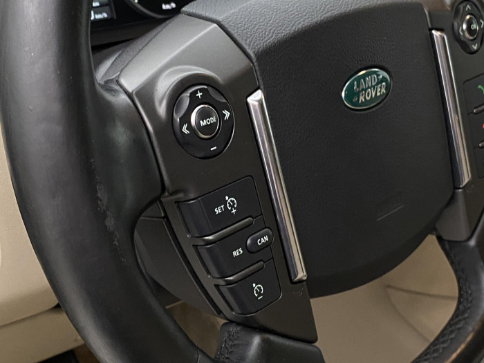 Land Rover Discovery SDV6 HSE AWD AUT CZ