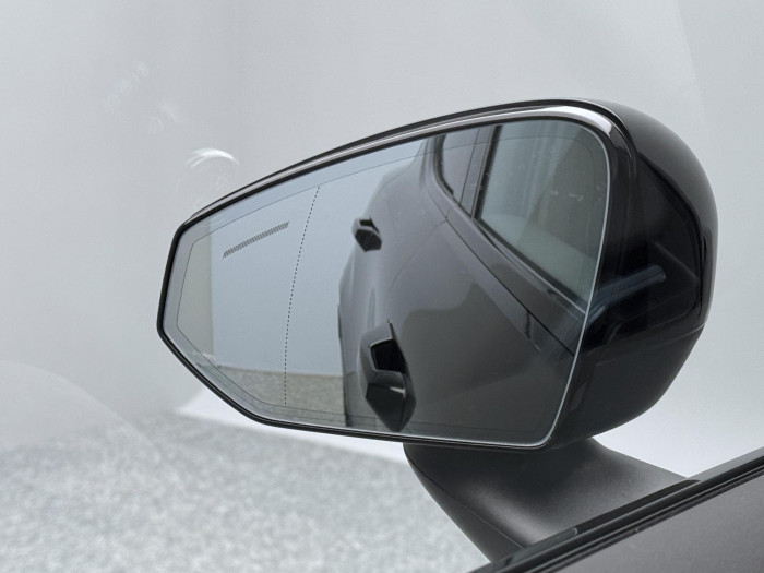 Volvo EX30 BLACK EDITION SINGLE PLUS