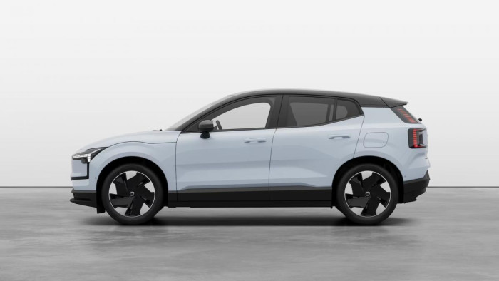 Volvo EX30 PURE ELECTRIC TWIN AWD ULTRA