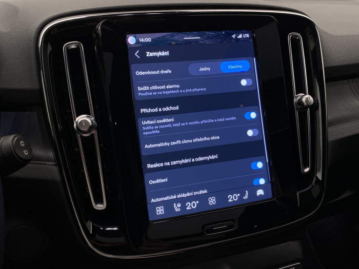 Volvo XC40 RECHARGE TWIN ENGINE ULTRA CZ