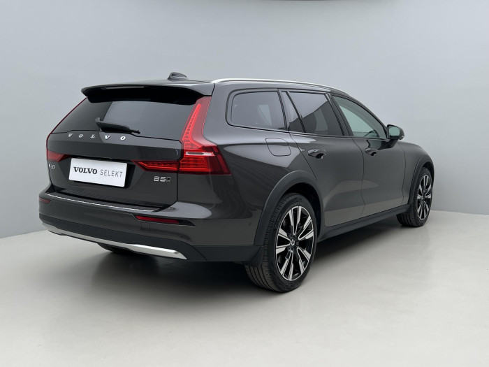 Volvo V60 CC B5 AWD PLUS BRIGHT AUT