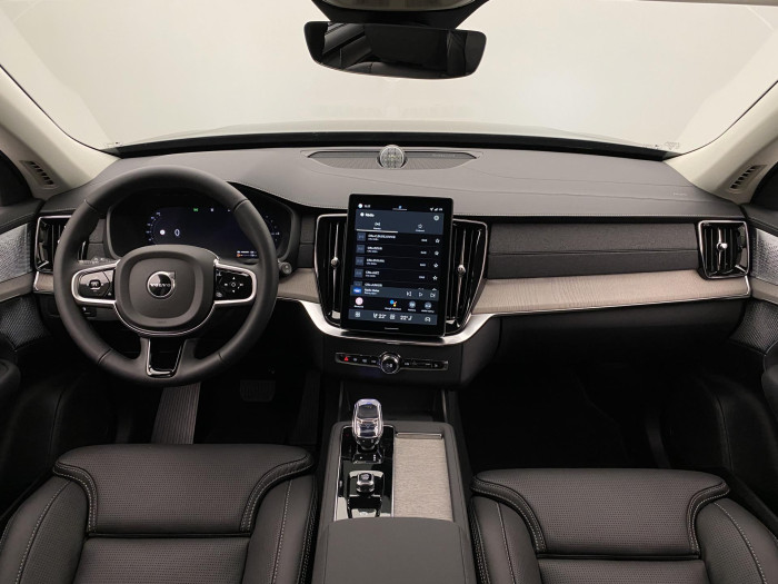 Volvo XC90 T8 AWD RECHARGE DARK PLUS 7m