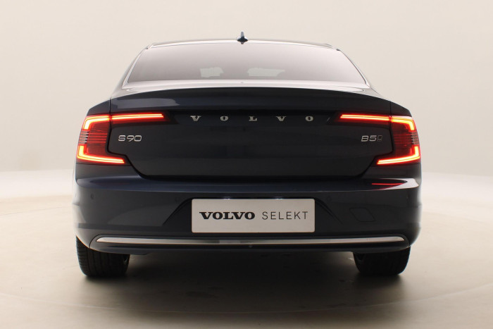 Volvo S90 B5 AWD ULTIMATE BRIGHT 1.maj