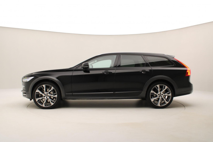 Volvo V90 CC D4 INSCRIPTION REZERVACE 2.0 d CC CC