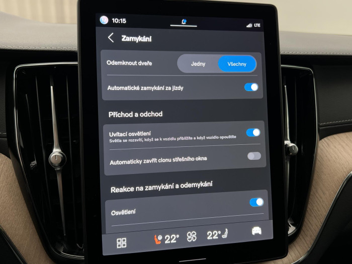 Volvo XC60 B5 AWD DARK ULTRA AUT