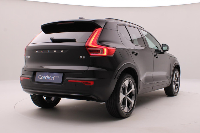 Volvo XC40 B3 AUT DARK PLUS