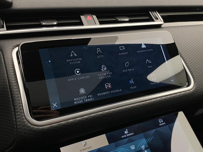 Land Rover Range Rover Velar D200 R-DYNAMIC SE REZERVACE 2.0 d Dynamic SE