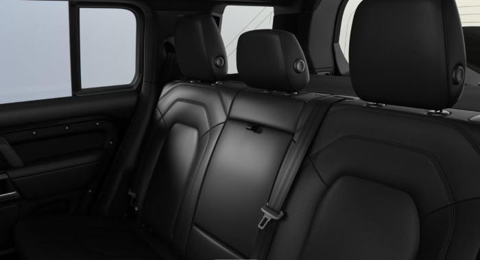 Land Rover Defender 110 D300 X-DYNAMIC SE AWD Aut 3.0 d Dynamic SE