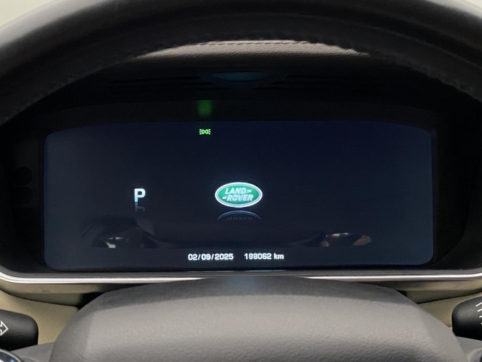 Land Rover Range Rover Sport 3.0 SDV6 AWD REZERVACE