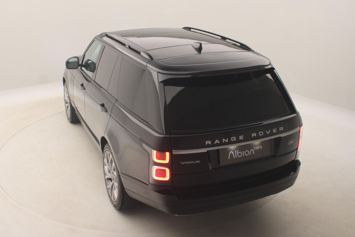 Land Rover Range Rover SDV6 AWD VOGUE REZERVACE