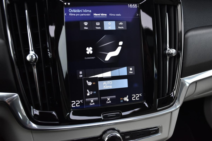 Volvo V90 CC D5 AWD PRO AUT REZERVACE 2.0 d CC CC