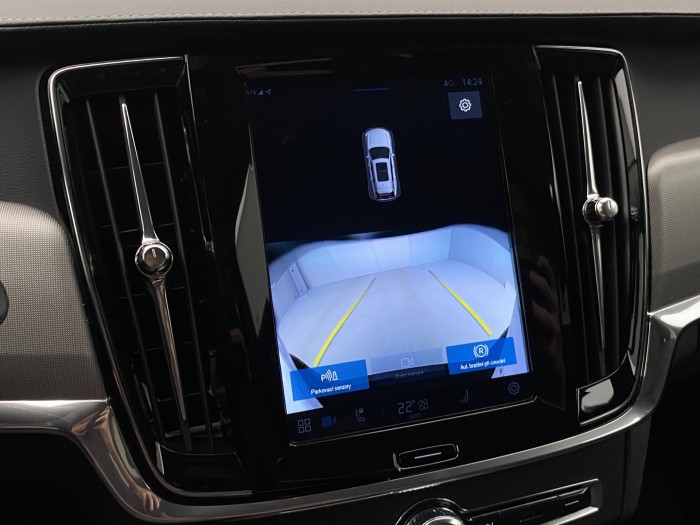 Volvo V90 CC B4 AWD BRIGHT REZERVACE 2.0 CC CC