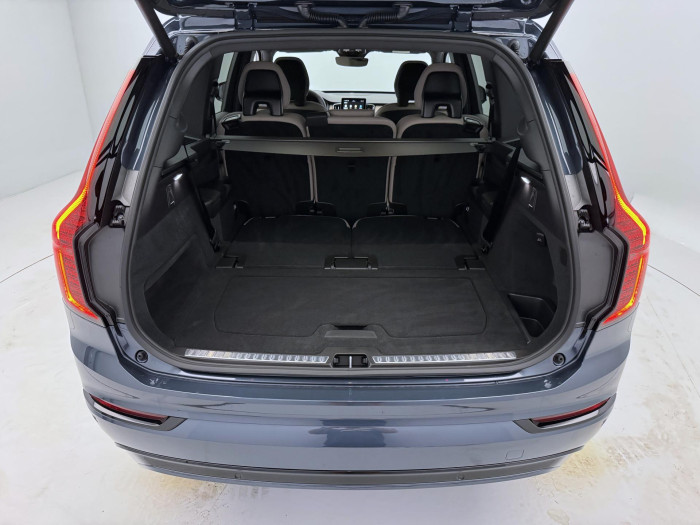Volvo XC90 B5 AWD AUT DARK PLUS 7míst