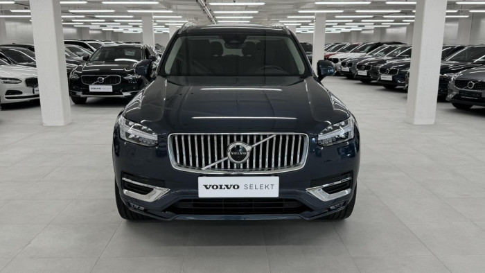 Volvo XC90 B5 AWD PLUS BRIGHT REZERVACE