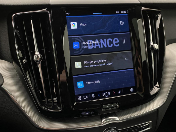 Volvo XC60 B4 AWD PLUS BRIGHT REZERVACE 2.0 Plus