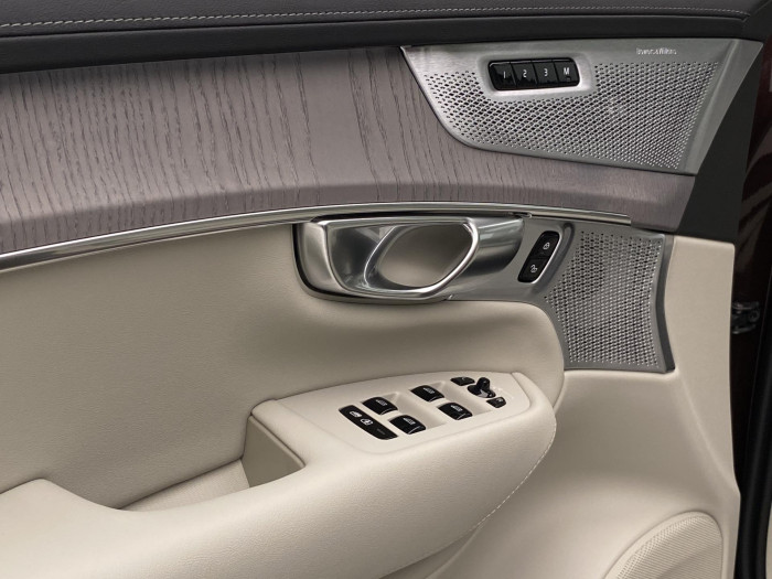 Volvo XC90 T8 AWD RECHARGE BRIGHT PLUS 7m