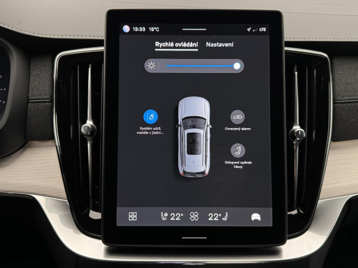 Volvo XC90 B5 AWD PLUS BRIGHT CZ 1.maj