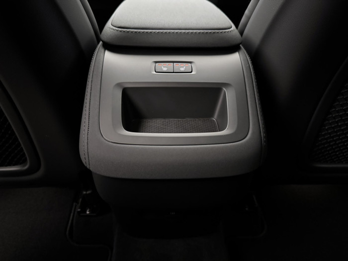 Volvo XC90 B5 AWD AUT DARK PLUS 7míst