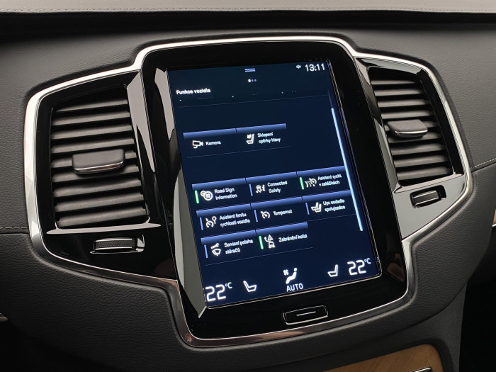 Volvo XC90 B5 AWD INSCRIPTION AUT CZ 7m