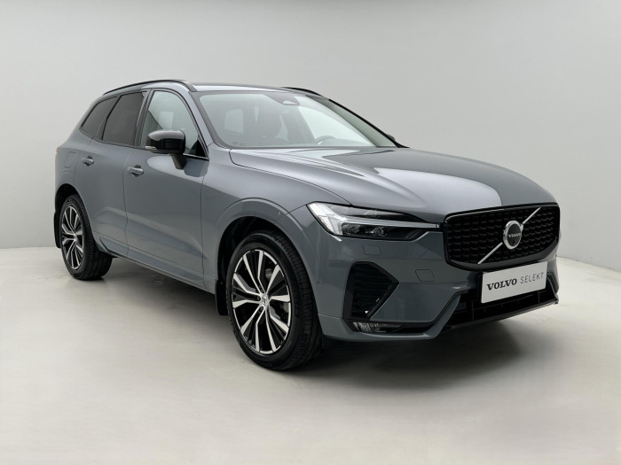 Volvo XC60 B4 AWD PLUS DARK AUT 1.maj.