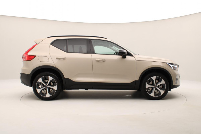 Volvo XC40 B3 AUT DARK ULTRA