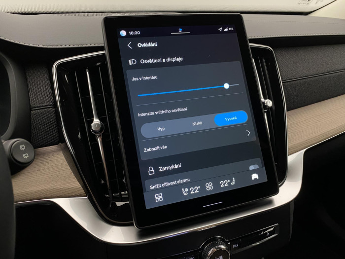 Volvo XC90 T8 AWD RECHARGE BRIGHT PLUS 7m