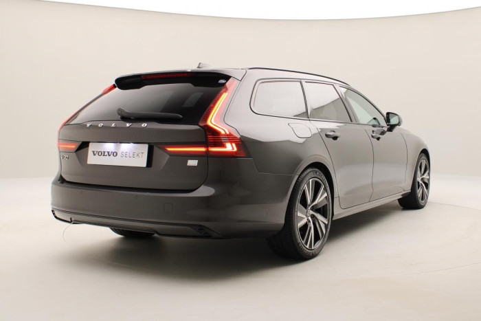 Volvo V90 T8 AWD R-DESIGN RECHARGE 1.maj