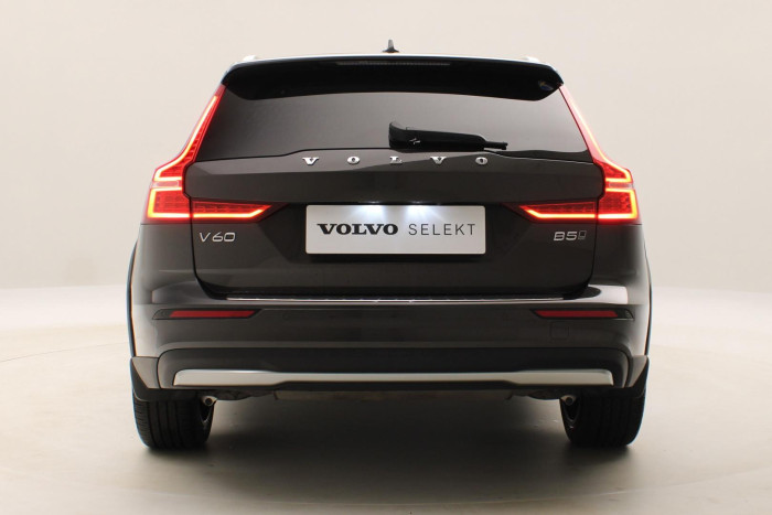 Volvo V60 CC B5 AWD BRIGHT AUT 1.maj 2.0 CC CC