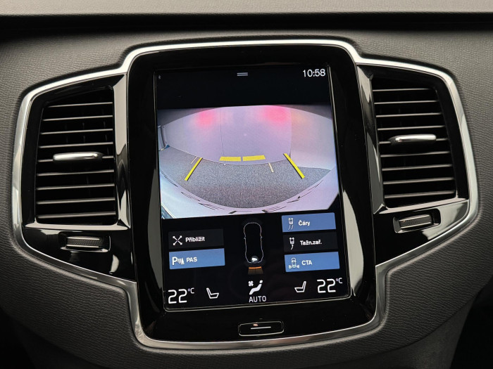 Volvo XC90 B5 AWD MOMENTUM PRO CZ 7M 2.0 Momentum