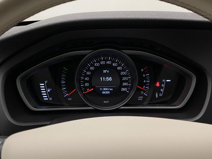 Volvo V40 CC T4 AWD MOMENTUM CZ 2.0 CC CC Momentum