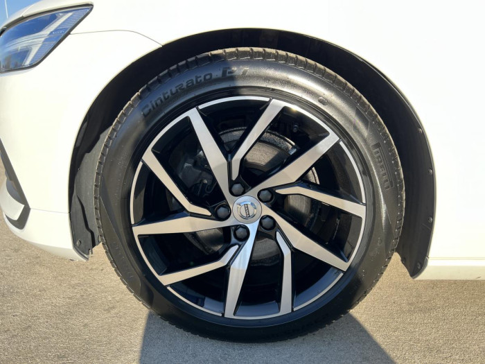 Volvo V60 D4 MOMENTUM POLESTAR Aut 1.maj 2.0 d Momentum