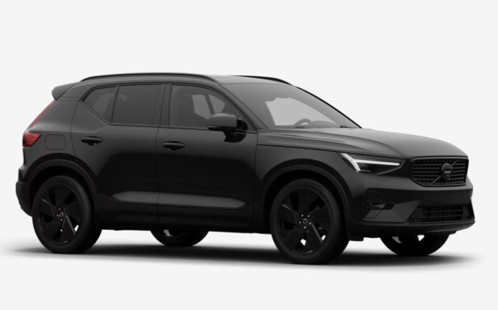 Volvo XC40 B4 AUT PLUS BLACK EDITION