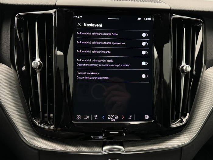 Volvo XC60 B5 AWD DARK PLUS