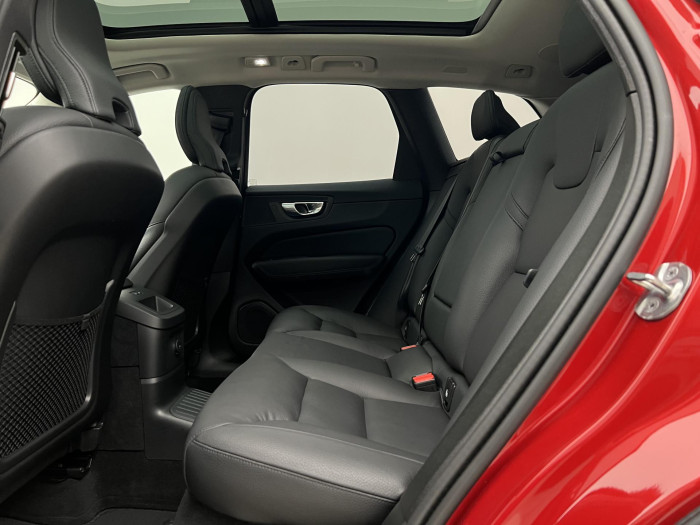 Volvo XC60 T6 AWD RECHARGE PLUS DARK AUT