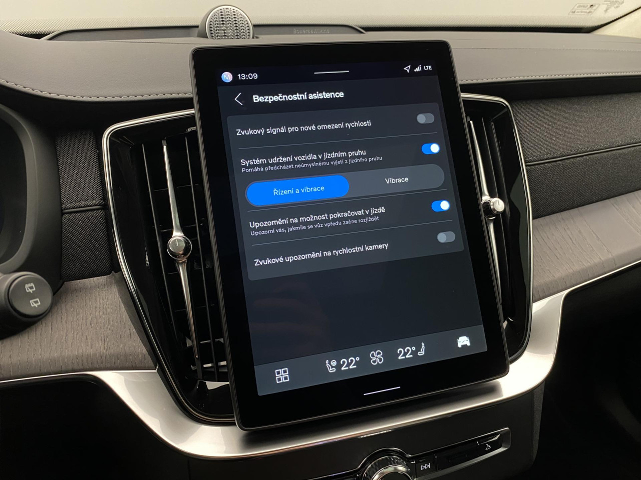 Volvo XC90 T8 AWD RECHARGE BRIGHT ULTRA 7